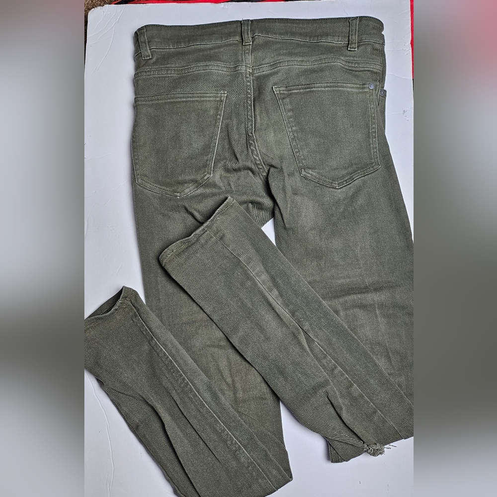 H&M Divided 28/32 - Picture 3 of 4